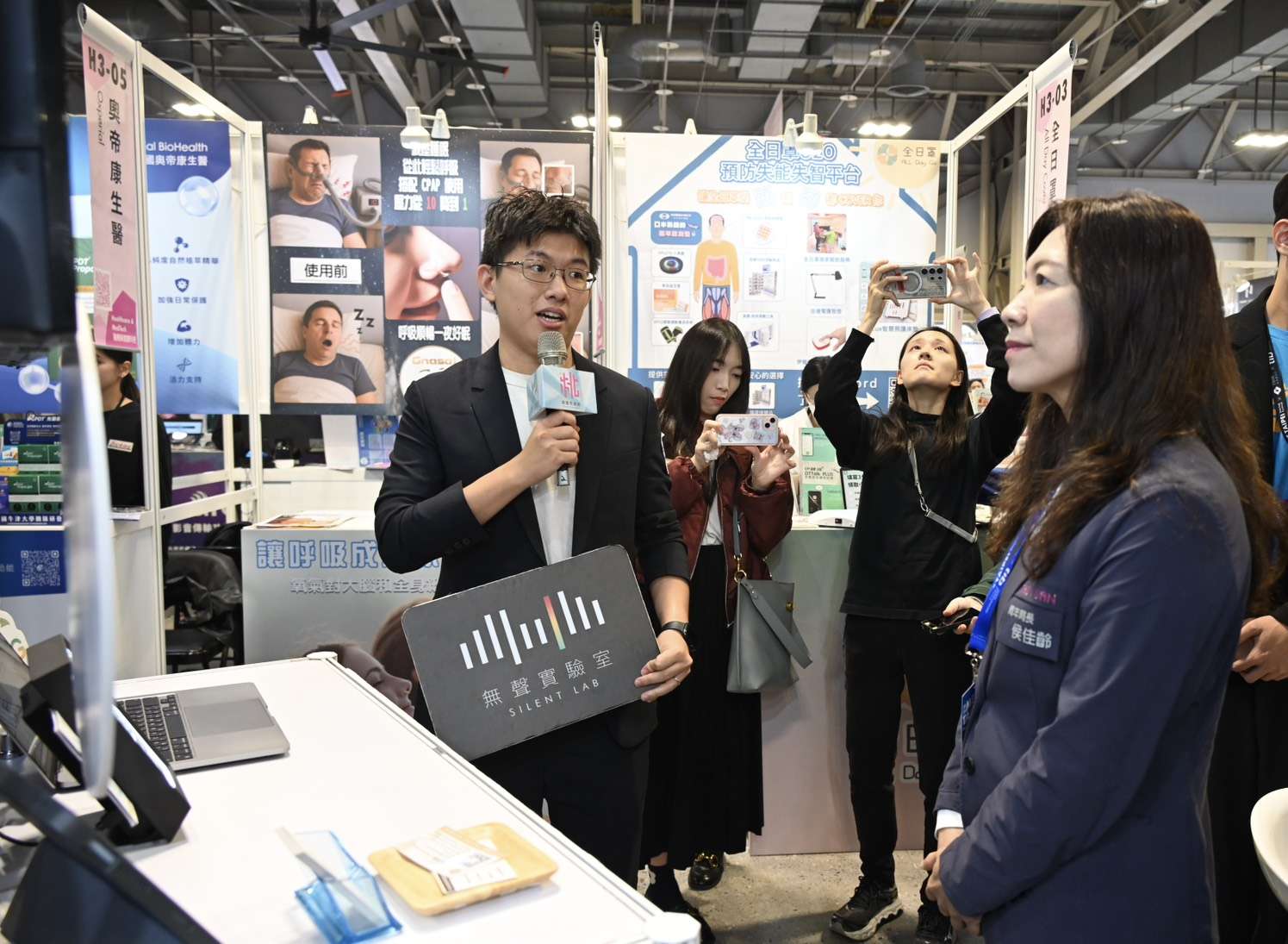 桃園18新創團隊亮相Meet Taipei 首日秀虛擬手語導引系統展現硬實力 20251120153320838