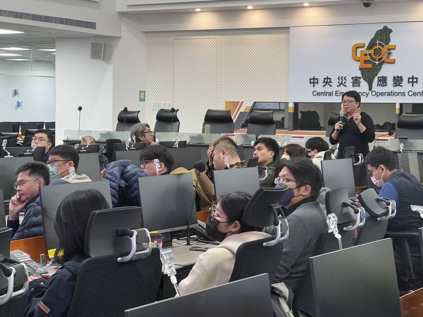 1749858 - 報新聞 Mega News